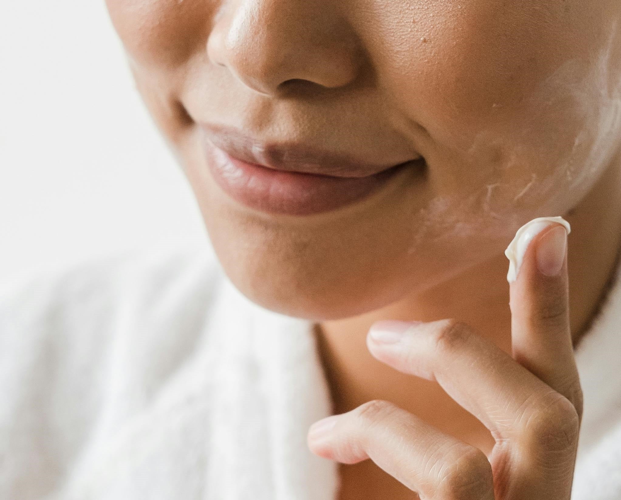 Say Goodbye to Acne in 12 Weeks: Differin Gel User Experiences - Heri Global